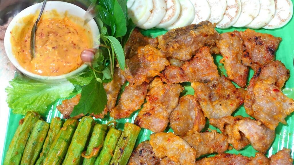 Giới Thiệu Không Gian Ẩm Thực Đầy Mê Hoặc